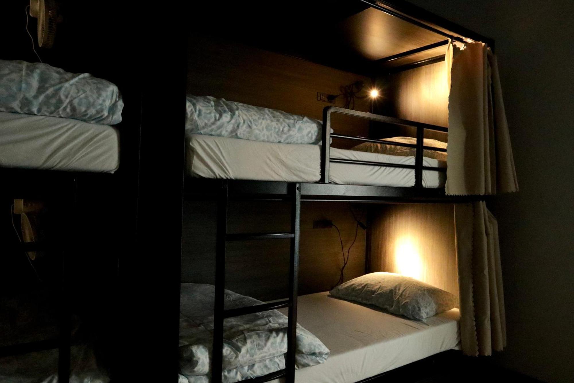 Ritz For Backpackers Vandrehjem Melbourne Eksteriør billede